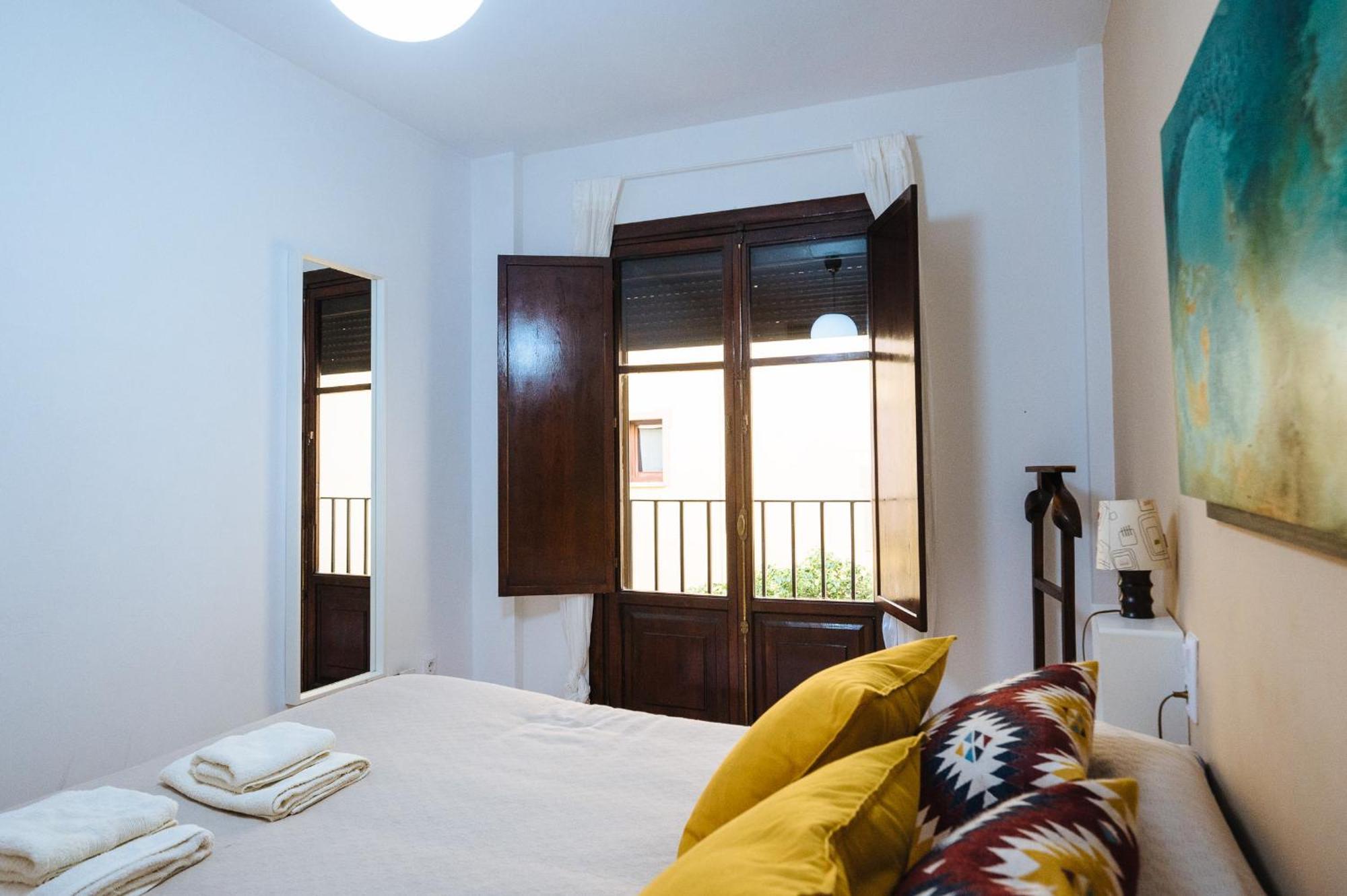 Romantico Apartamento Sevilla Exteriör bild